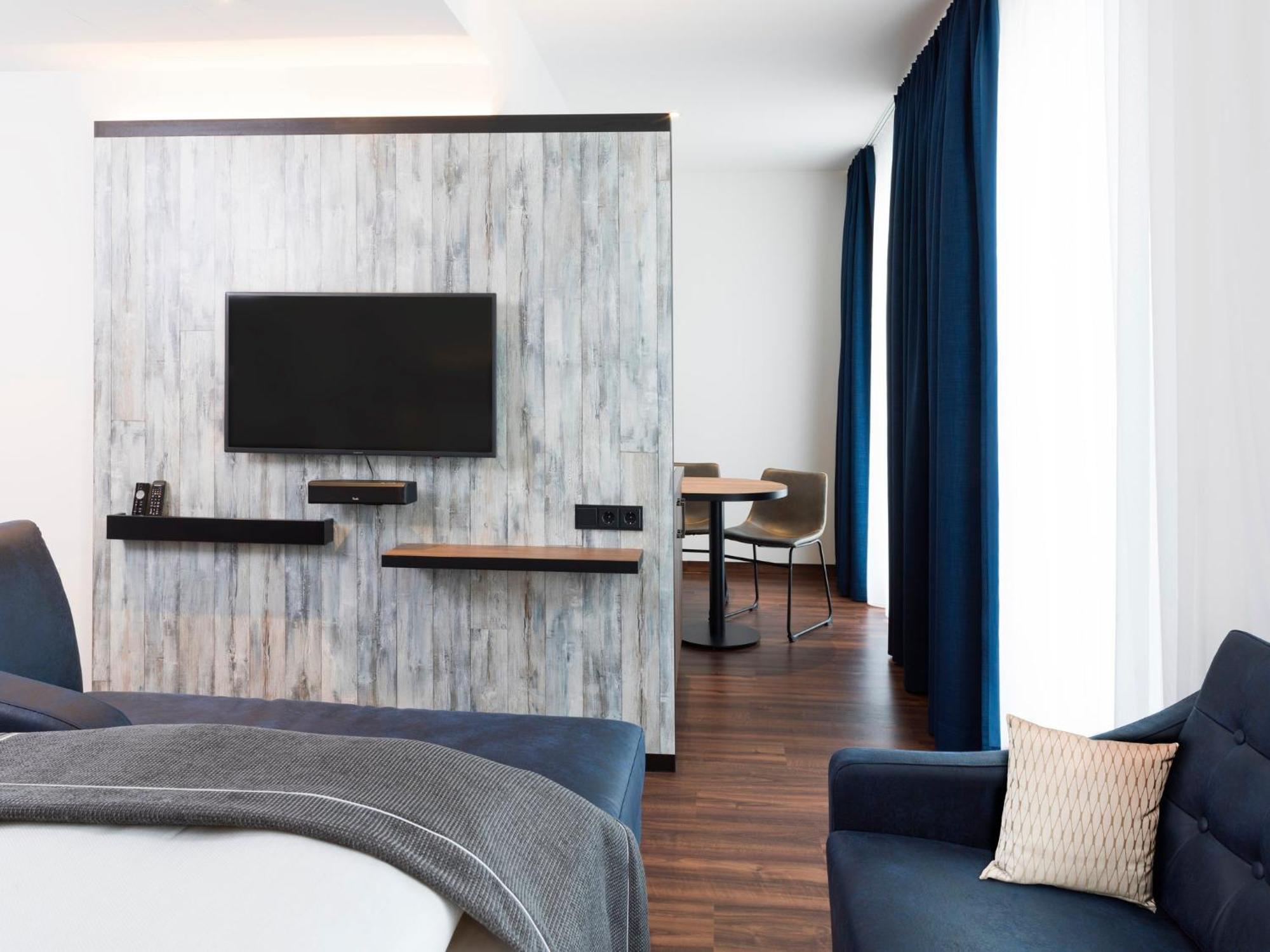 Holiday Inn - The Niu, Saddle Fuerth By Ihg Exterior photo