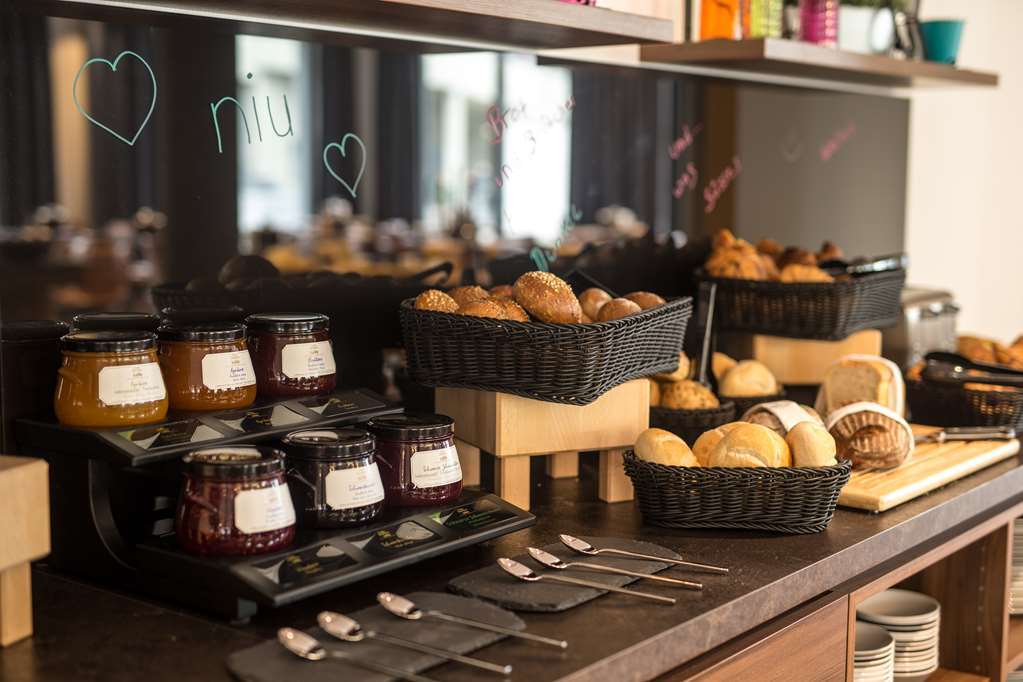 Holiday Inn - The Niu, Saddle Fuerth By Ihg Restaurant photo